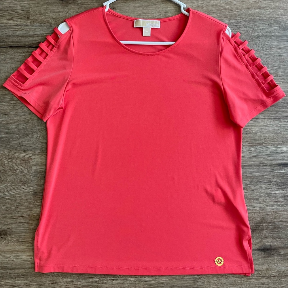 Women's Coral Short Sleeve Top